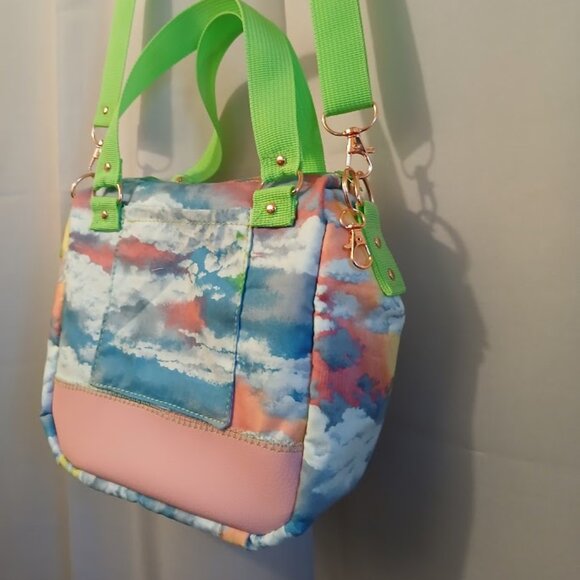 New Rainbow Clouds Sky print Crossbody Stachel Purse Bag Small Blue Pink Green - Picture 4 of 11